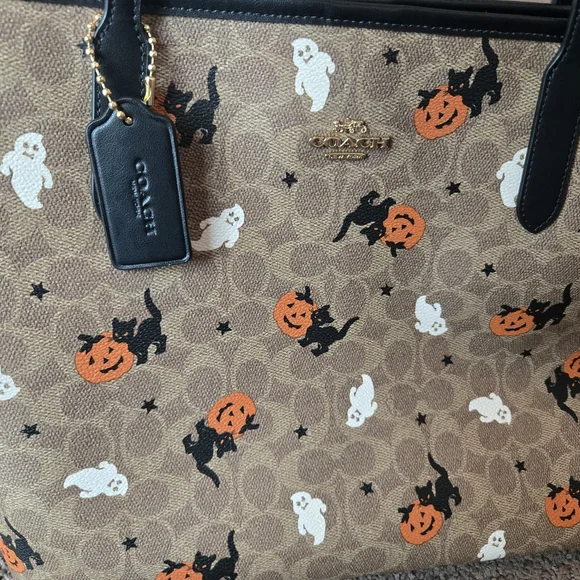 Coach Halloween Tote - Picture 4 of 7